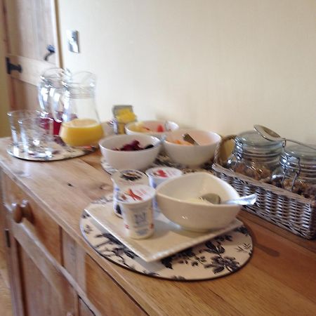 Curlew Barn Bed & Breakfast Leyburn Bagian luar foto