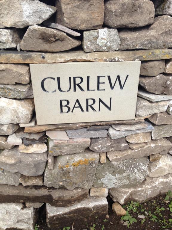Curlew Barn Bed & Breakfast Leyburn Bagian luar foto