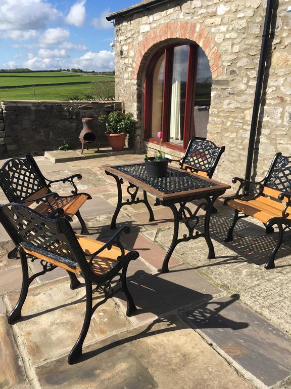 Curlew Barn Bed & Breakfast Leyburn Bagian luar foto